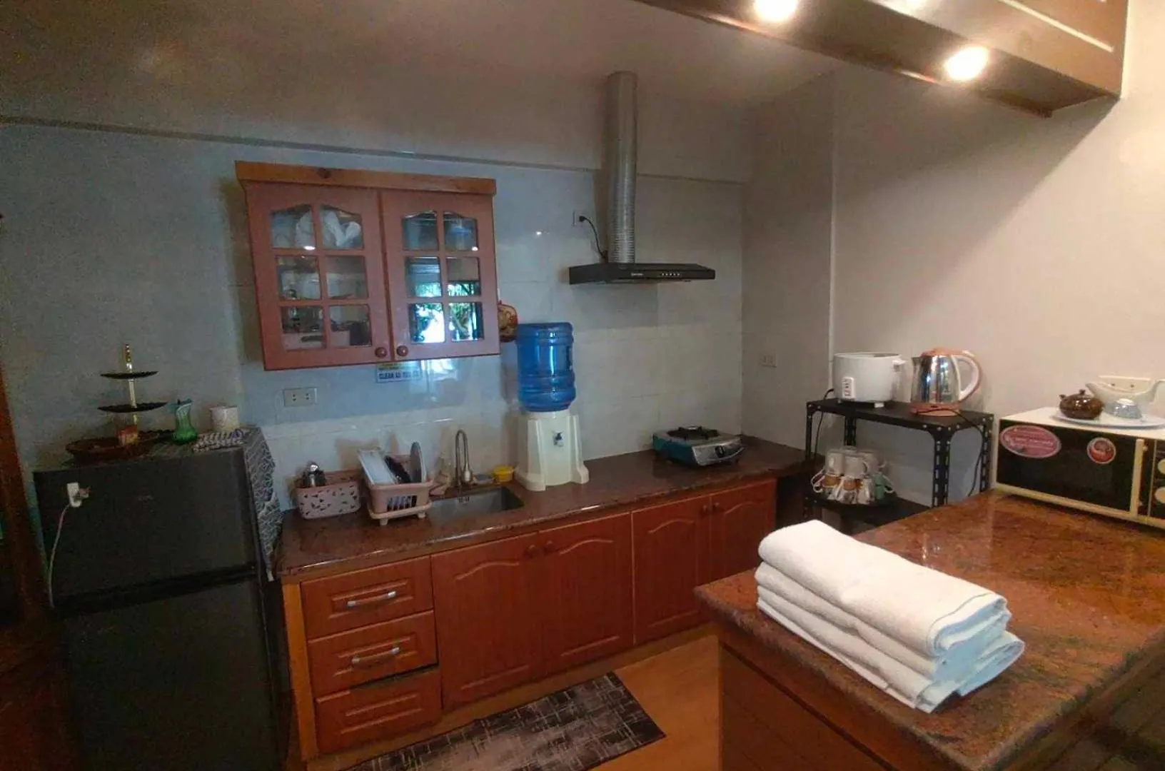 Elyn'S Guesthouse - Three Transient Units In Davao City - Total 5 Rooms, 3 T & B For Exclusive Use Apartment